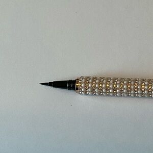 Pearl Studded Pen